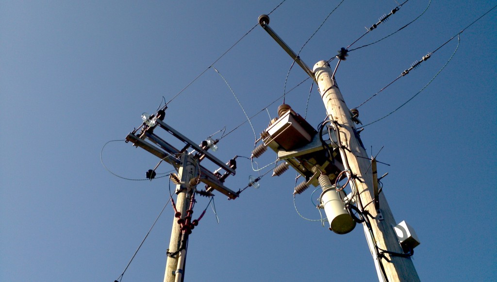 Schneider pole mounted recloser and air break isolator in Alphington Schneider pole mounted recloser and air break isolator in Alphington